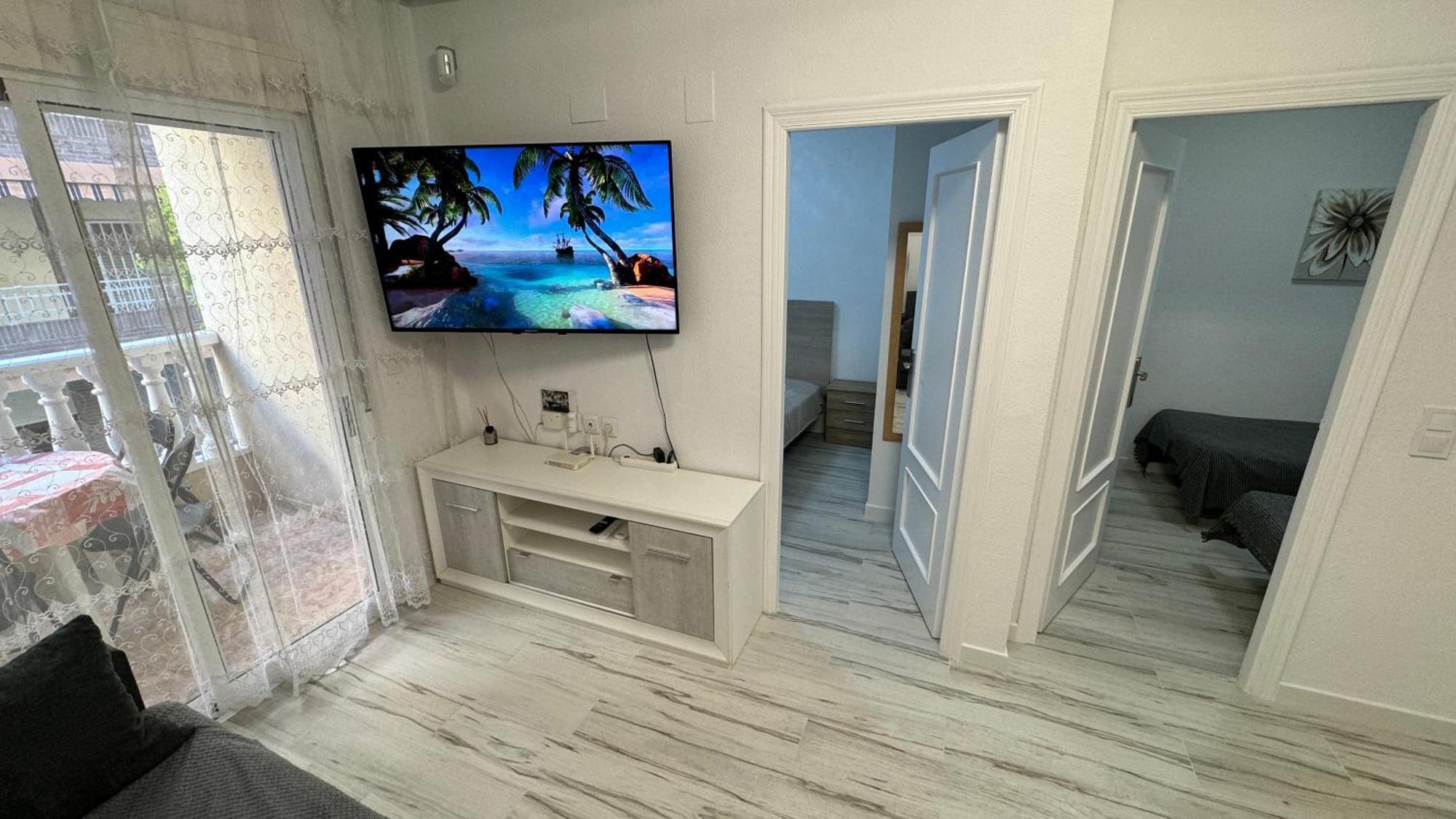 Playa Del Cura Apartment With 2 Bedrooms 托雷维耶哈 外观 照片